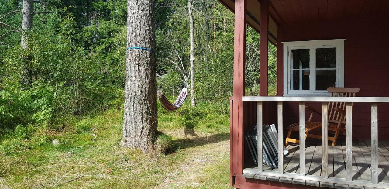 Cozy Cottage In The Woods, Near Dyreparken In Kristiansand, Lake Lolandsvannet Ovrebo Экстерьер фото